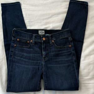 9" mid-rise toothpick jean in Classic Rinse wash